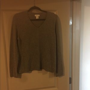 Adrienne vittadini cashemere v neck sweater xL